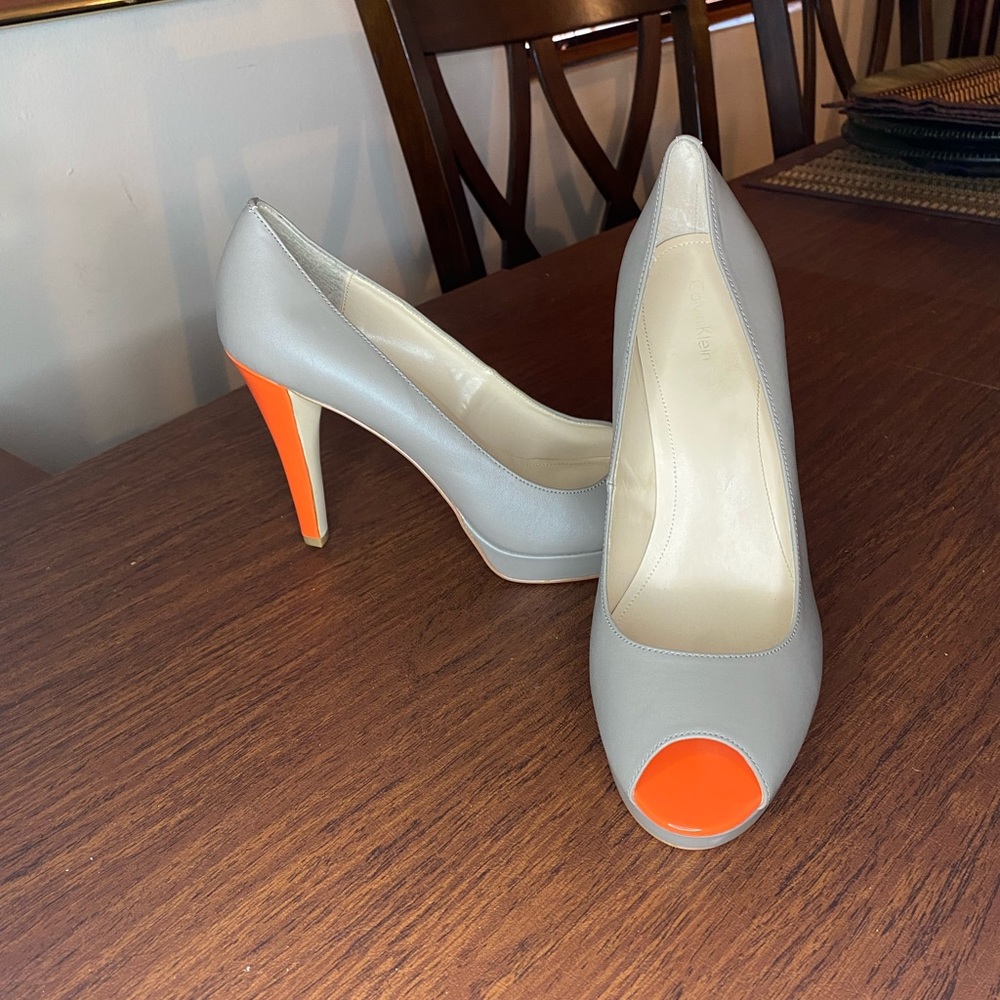 Leather Heel